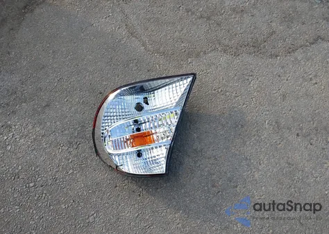 2003 Toyota Camry Le z USA, uszkodzony, nr VIN 4T1BE30K43U743251